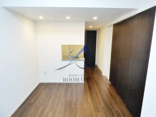アンビックス神田の居間・リビング|洋室のお部屋です。
