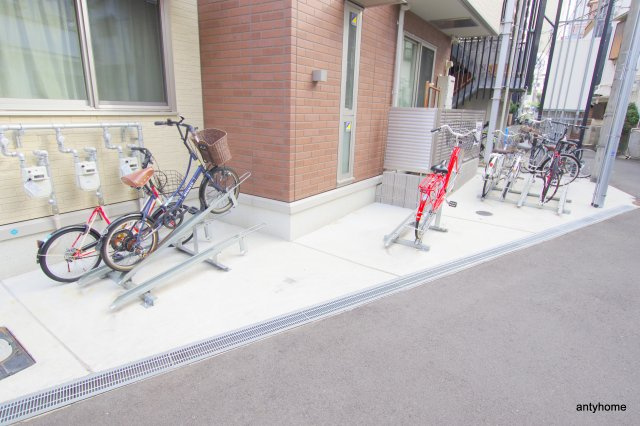 エストドミール野田　仲介手数料無料の駐車場