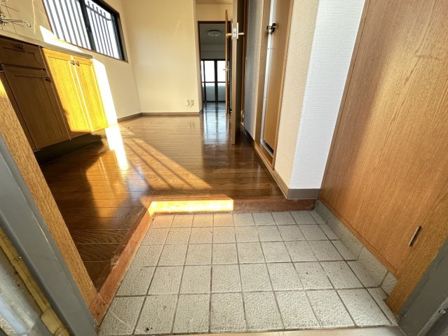 アーバンノエルの玄関