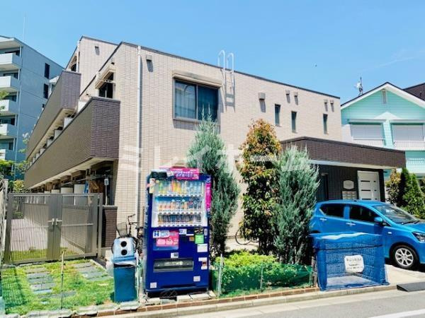 プレシャスカーサ雑色のエントランス