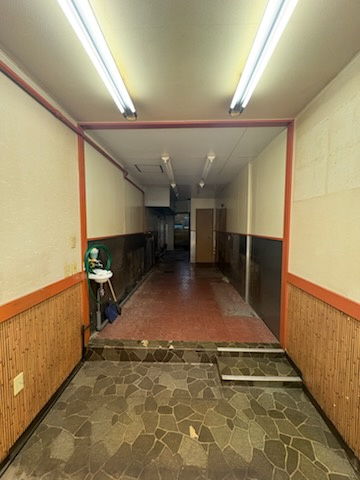 新橋筋商店街店舗1階