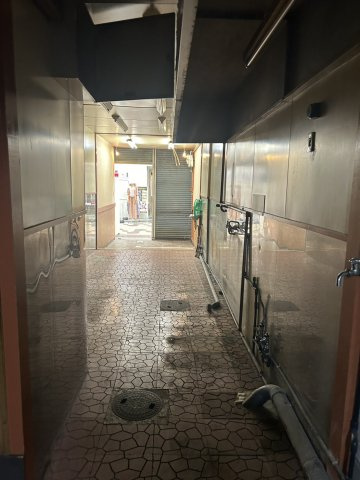 新橋筋商店街店舗1階