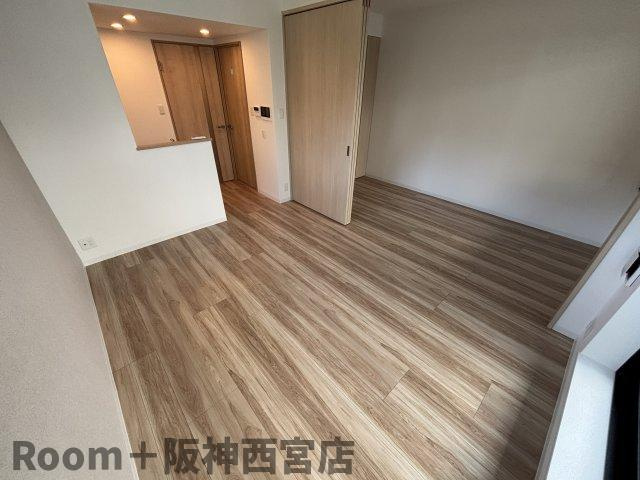 ブリージェ夙川南郷の居間・リビング