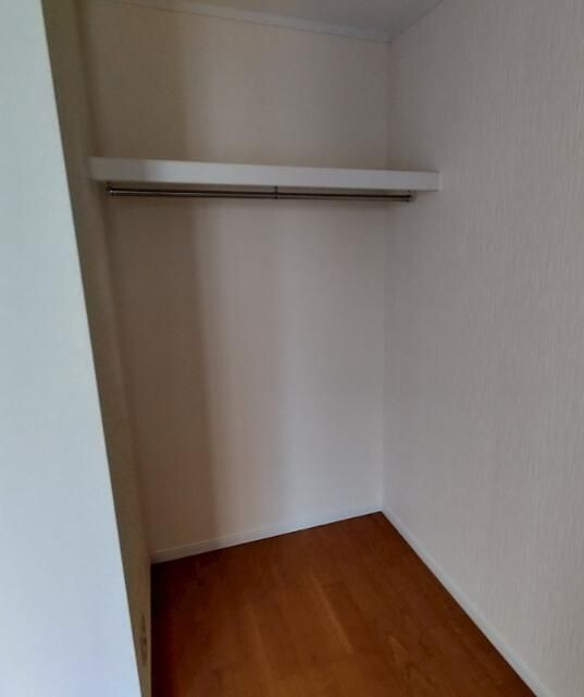 ゼルコーバの収納