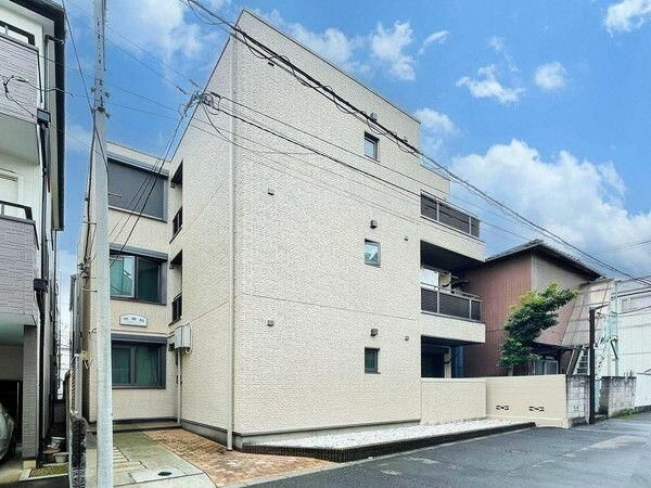 壱番館