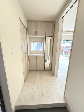 【玄関】 | 福岡市南区曰佐3丁目　2号棟（全4棟）【仲介手数料無料・0円】 | 現地写真。