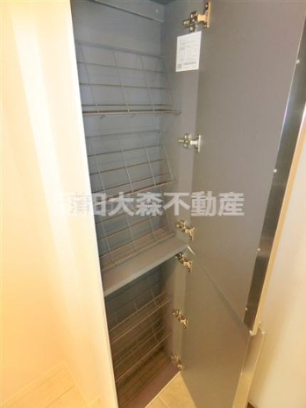 キャトル梅屋敷の収納|玄関収納