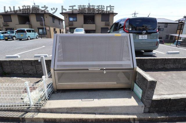 ヴァンガードⅡのその他共用部分|ゴミストッカー