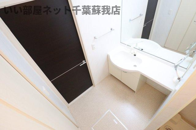 ヴァンガードⅡの洗面所|忙しい朝には欠かせない洗面所です
