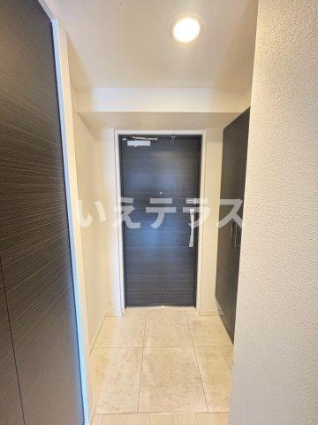 S-RESIDENCE神戸磯上通の玄関
