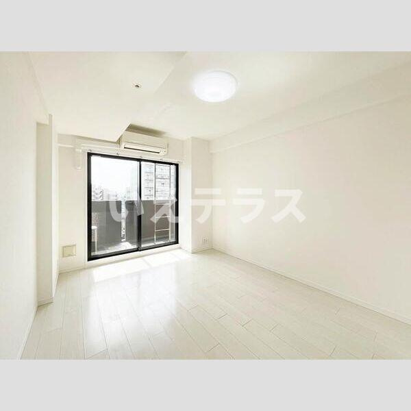 S-RESIDENCE神戸磯上通の居間・リビング