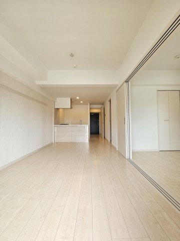 ベイグランデ　博多小学校区の居間・リビング|ベイグランデ