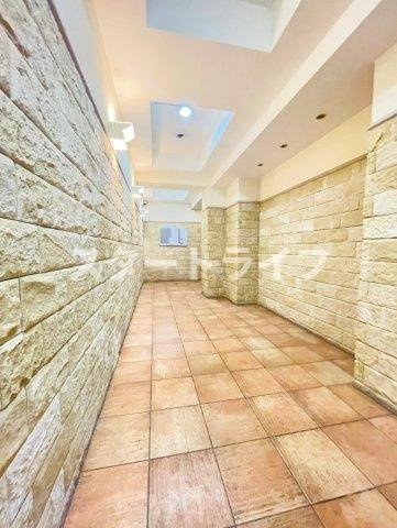 大阪市淀川区西三国３丁目の賃貸マンションの外観