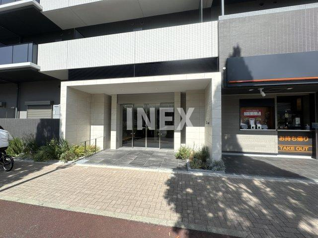 川崎市川崎区富士見１丁目の賃貸マンションのエントランス