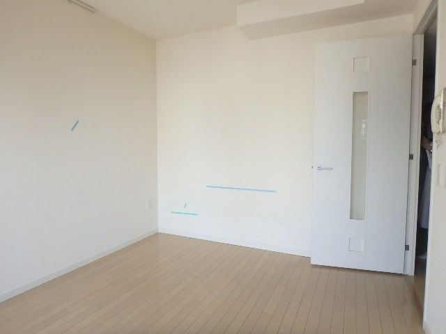 【寝室】ＣＩＴＹ ＳＰＩＲＥ 新富町