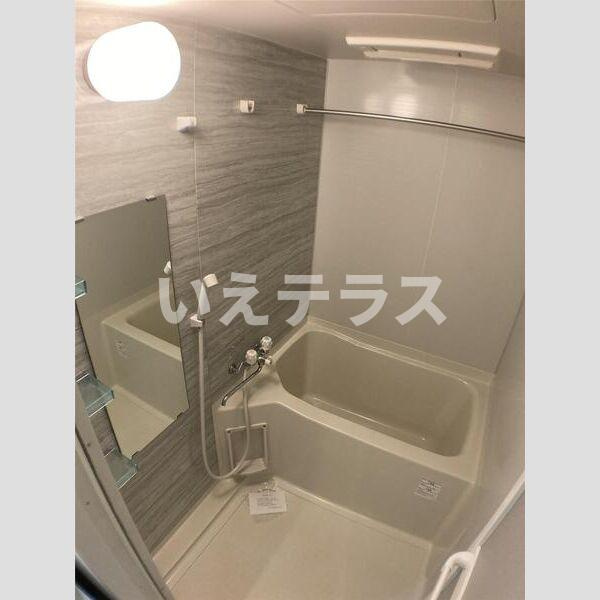 S-RESIDENCE神戸磯上通の浴室