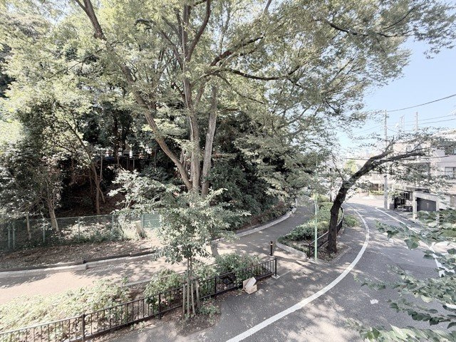 【展望】 | マンション祐天寺 | バルコニーからの景色です～即日のご見学可能～　お問合せはお気軽にどうぞ。
