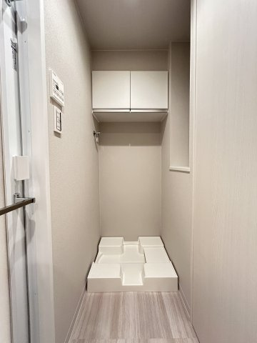 ネバーランド新小岩ブライティスの洗面所|洗濯機置き場