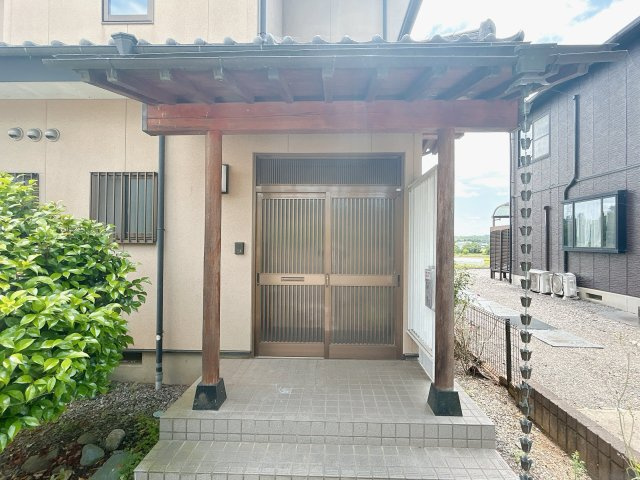 中古戸建　矢吹町文京町　中畑小・矢吹中の玄関|【リフォーム中】