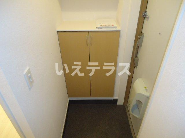 アヴァンティ三宮の玄関
