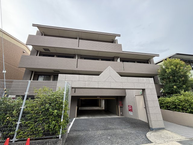カルムイン香枦園の外観