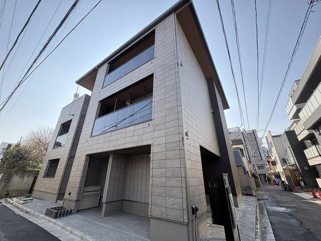Ｋｏｃｏｌｙ　ｇｒａｎｄ