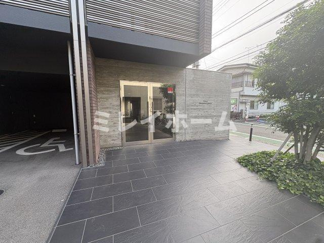 プライマル品川西大井のエントランス