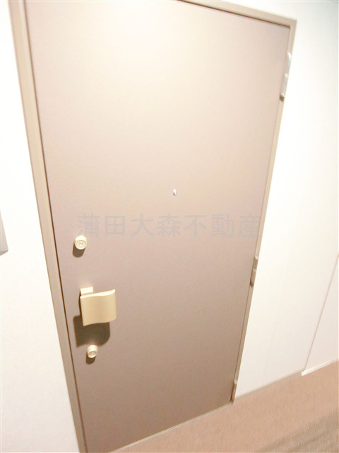 シーズンフラッツ大森エアリーの玄関