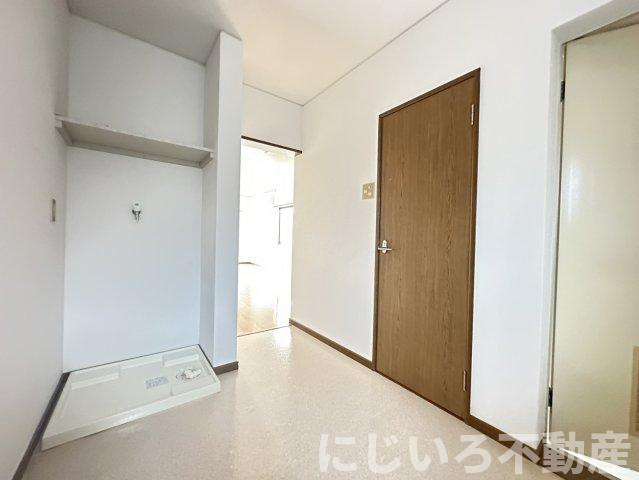 井村ハイツⅡの居間・リビング