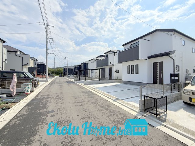 あきる野伊奈第10　全15棟　2号棟の前面道路含む現地写真|2026年8月 撮影