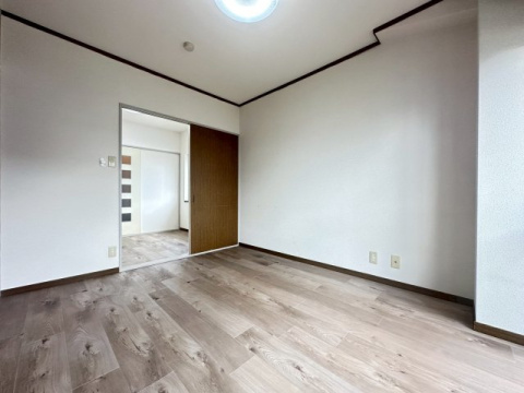 【洋室】 | プロミネンス下村