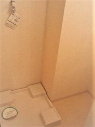 【設備】 | ボナール縁 | 室内洗濯機置場。