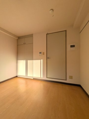 【寝室】 | ベイステート安間 | 家具家電の配置も楽しみです