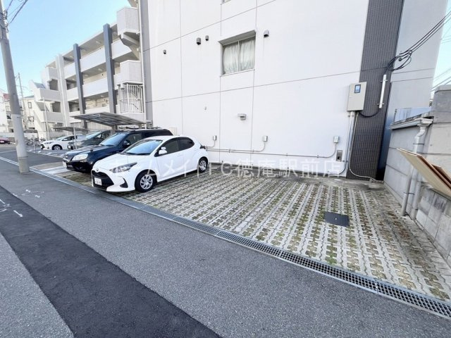 CITY　SPIRE鶴見の駐車場