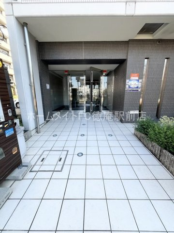 CITY　SPIRE鶴見のエントランス