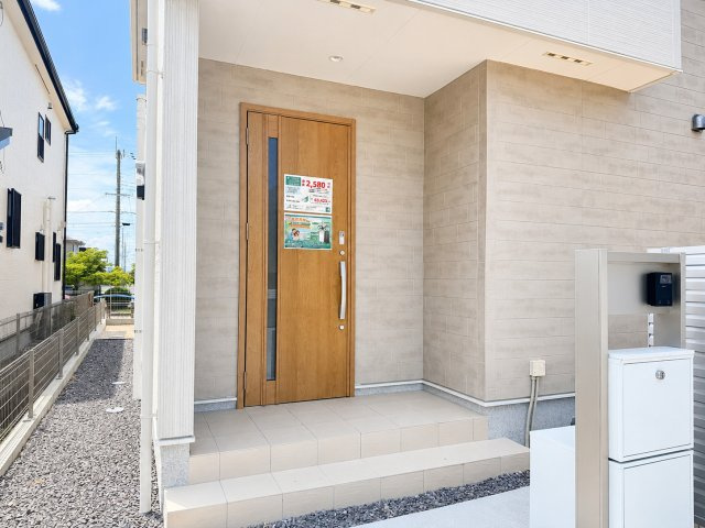 近江八幡市安土町常楽寺の玄関