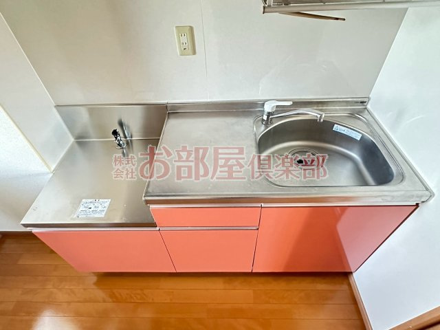 サンシャインのキッチン|コンパクトなキッチンで掃除もラクラク