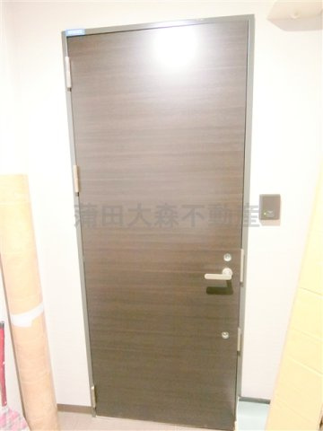 エムズ京急蒲田の玄関