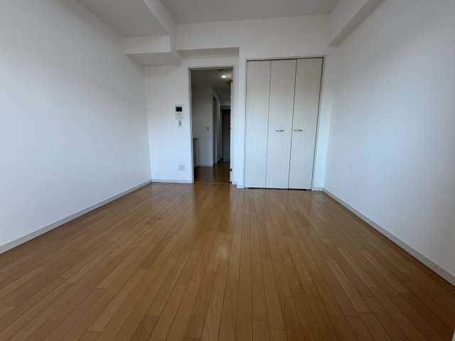 リエス尼崎東の居間・リビング
