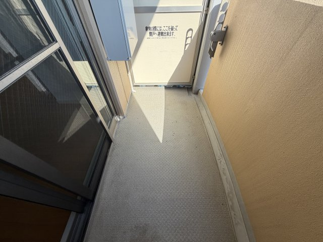 リエス尼崎東のバルコニー