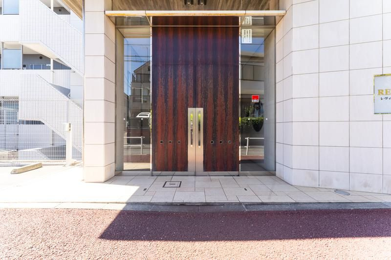 レヴィーガ板橋徳丸のエントランス