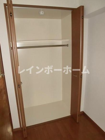 カーサ松戸【仲介手数料：50％OFF】対象物件！の収納|別部屋。参考写真
