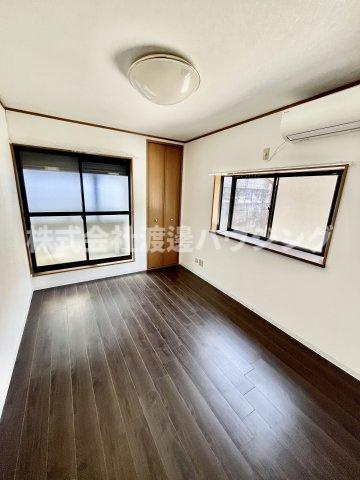 菅相塚町一戸建の内装