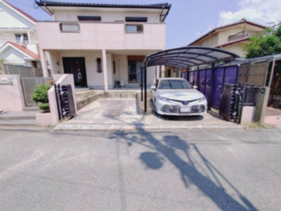 【駐車場】 | 福津市西福間3丁目戸建 | 並列で2台駐車可能