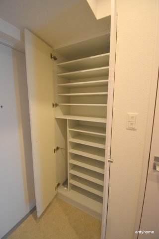 La CASA 新北野Ⅱ 仲介手数料無料の収納