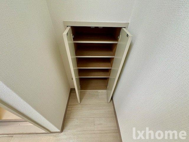 アンフィニィ橋の内Ⅱの収納|ちょっとした収納スペースも充実しています