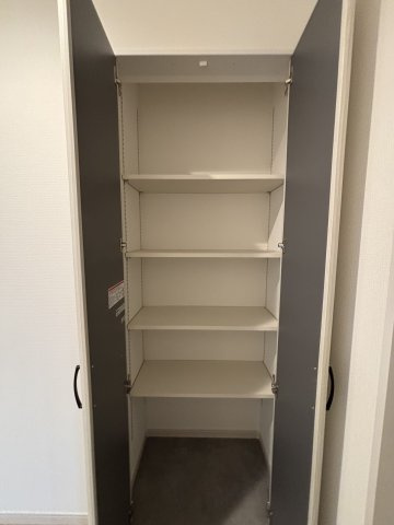 GBASE忍ケ丘の収納