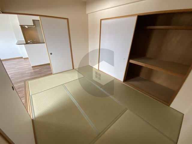 エクセレント・バーツの子供部屋