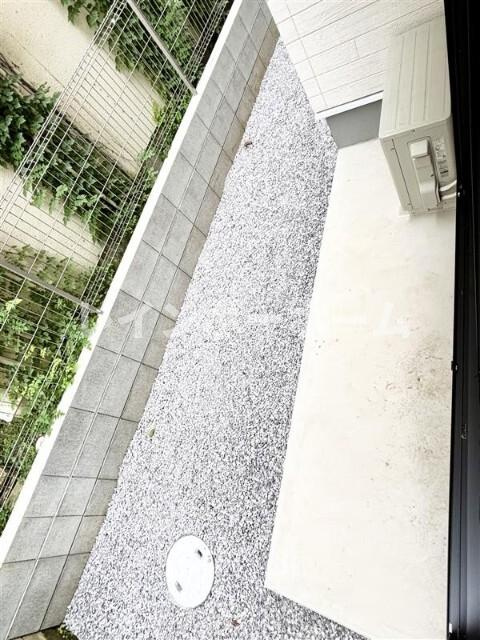ハウス　フロイデのバルコニー