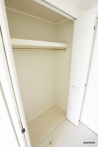 ラルシェパルク新大阪　仲介手数料無料の収納